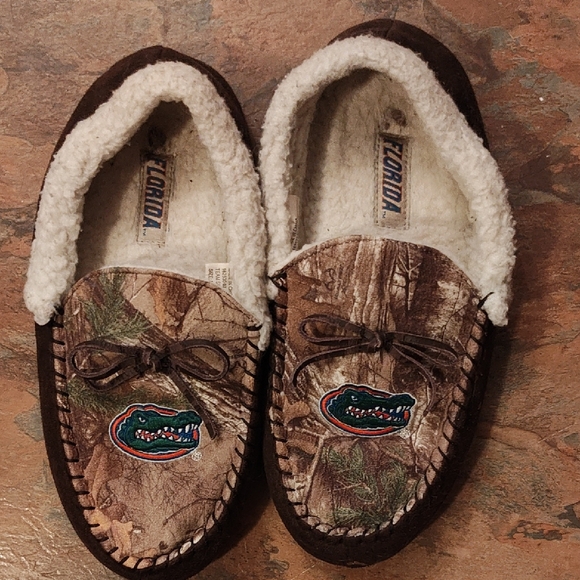 Team Sport Other - Florida Gators Men's Brown Camo Moccasin Slip-ons